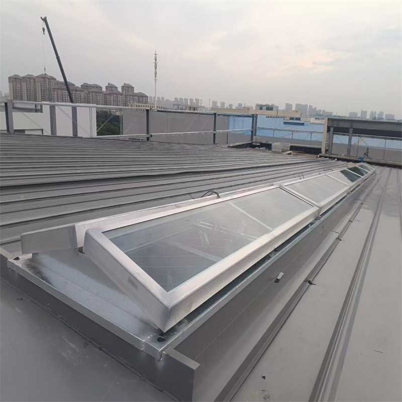 靖江【当地】通风气楼7米口钢铁厂房通风天窗满足您多种采购需求