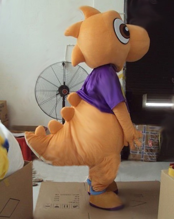 人偶服装制作定做厂家,玩偶服道具做工细敢与同行比服务