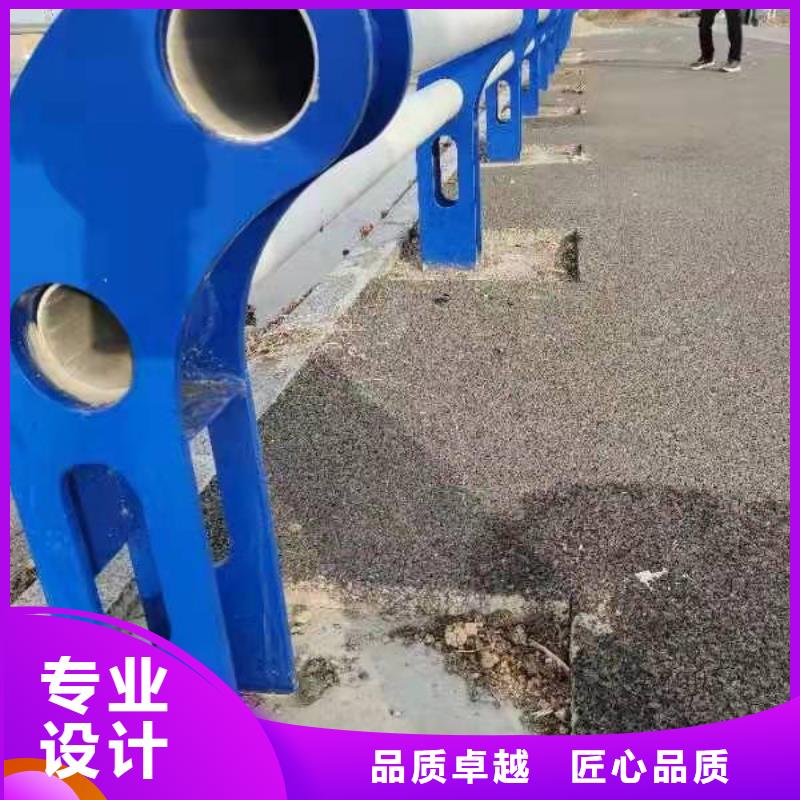 不锈钢复合管护栏_道路护栏核心技术厂家拥有先进的设备