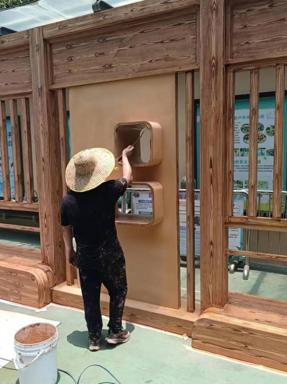 水性环保木纹漆批发厂家#方钢圆管#长廊护栏#园林建筑货源充足