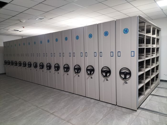 (涪城) 本地 档案密集架_全封闭移动档案架出货快