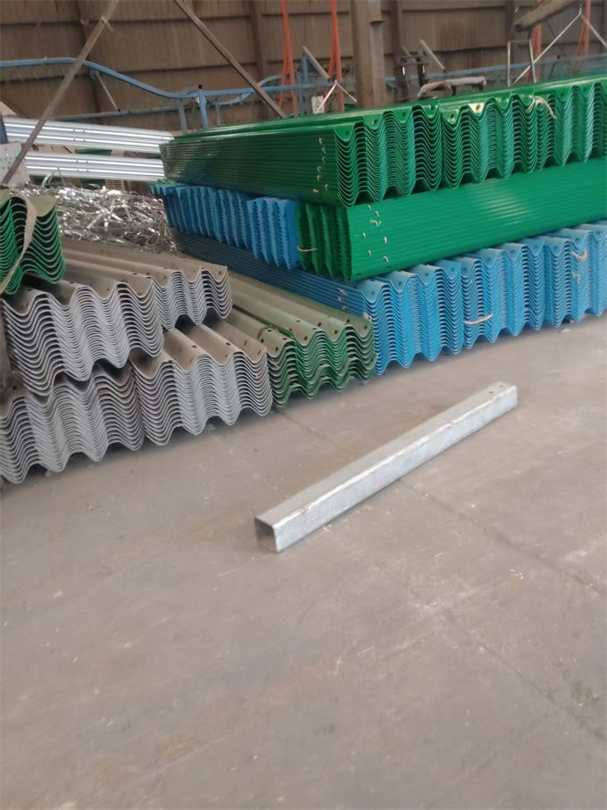 黔西南【本地】波形护栏波形护栏配件拒绝伪劣产品